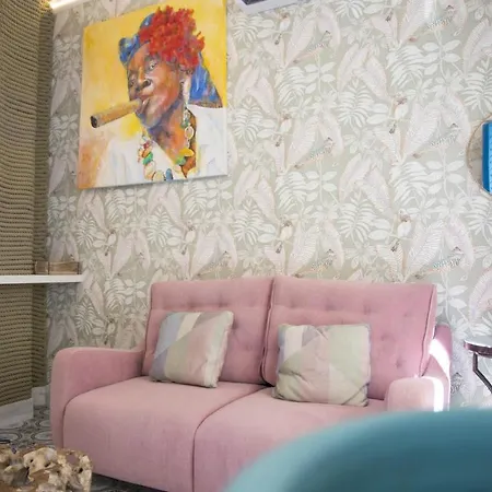 Apartamento Rent4 Malaga Blue *